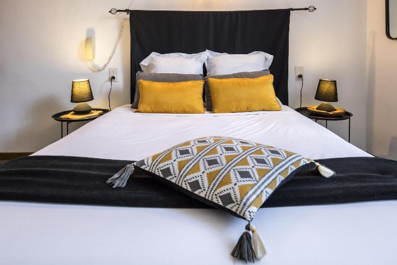 L'Instant Sevigne Hotel กริญญ็อง ภายนอก รูปภาพ